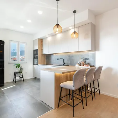 L&l Apartment